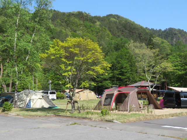 CAMP  THE  銀山平